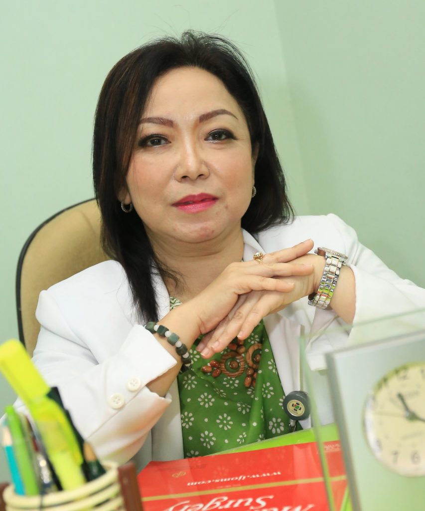 drg. VITA NIRMALA ARDANARI, Sp.Pros, Sp.KG