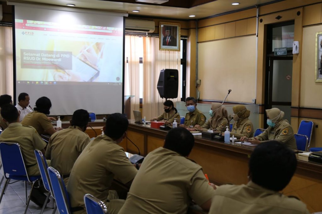 Bimbingan Pejabat Pengelola Informasi dan Dokumentasi (PPID) RSUD Dr. Moewardi