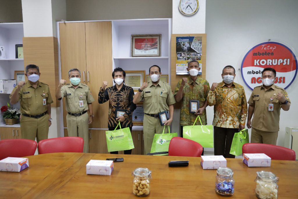 Purna Tugas Pegawai RSUD Dr. Moewardi