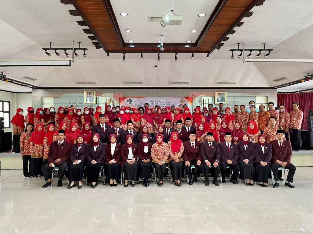 Pelantikan DPK PPNI RSUD Dr. Moewardi & Seminar Keperawatan Peningkatan Kualitas Pelayanan melalui Update Knowledge Critical Care