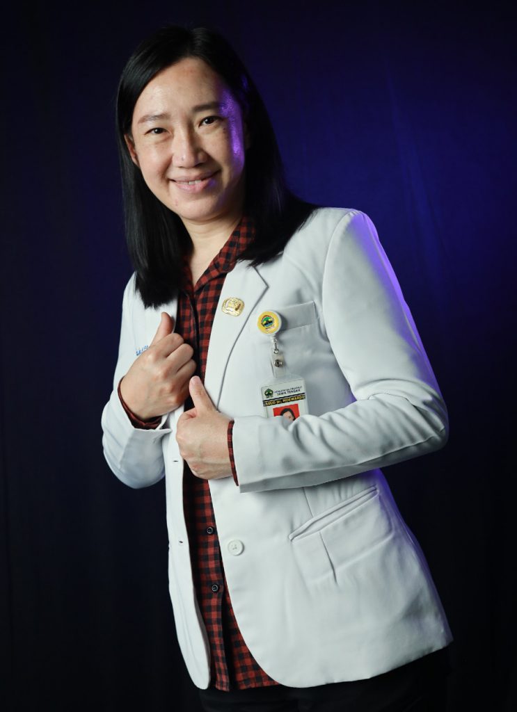 dr. GO LINDA SUGIARTO, Sp. KFR