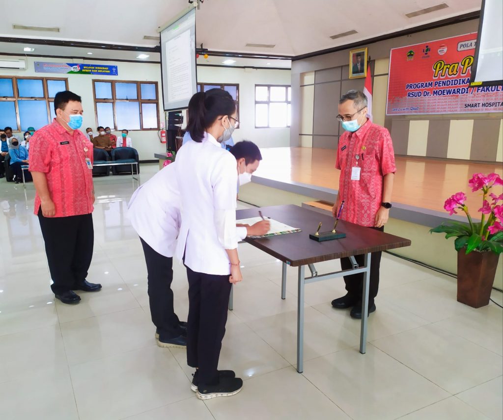 Pradik (Pra Pendidikan) Dokter Spesialis di RSUD Dr. Moewardi/ FK UNS