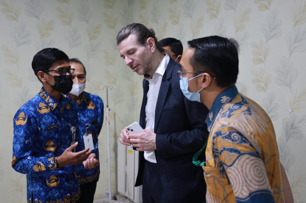 Kunjungan Delegasi IAEA Dalam Rangka Persiapan Layanan Radioterapi dan Kedokteran Nuklir untuk Terapi Kanker di RSUD Dr. Moewardi