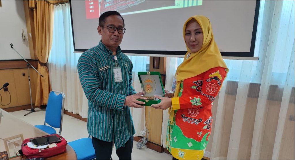 RSUD Dr. Moewardi Terima Kunjungan Studi Banding dari RSUD Jend. A. Yani
