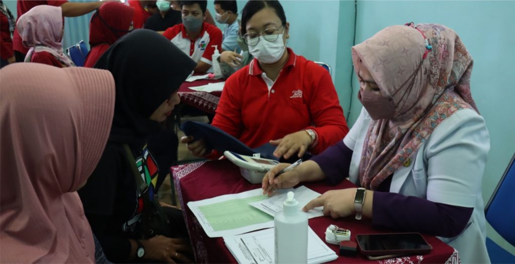 RSUD Dr. Moewardi Melaksanakan Bakti Sosial Pengobatan Gratis di Karangdowo, Klaten