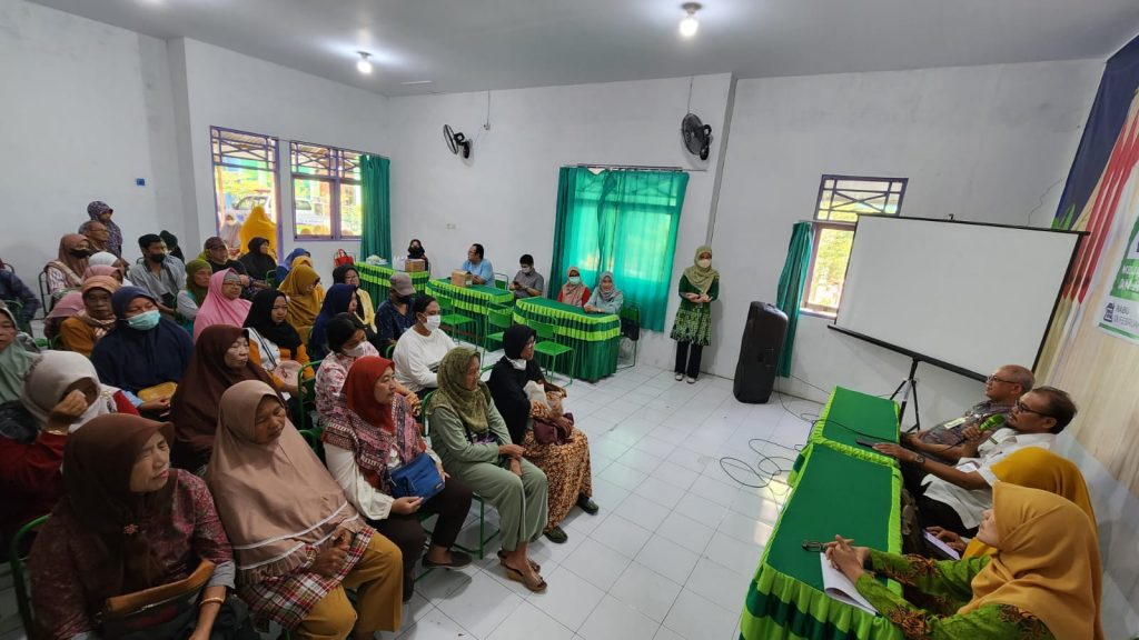 RSUD Dr. Moewardi Gelar Pengobatan Gratis Bersama Majelis Kesehatan PCA Colomadu