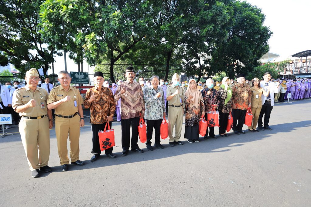 Pelepasan Pegawai Purna Tugas RSUD Dr. Moewardi TMT 1 Januari s.d 1 Maret 2024