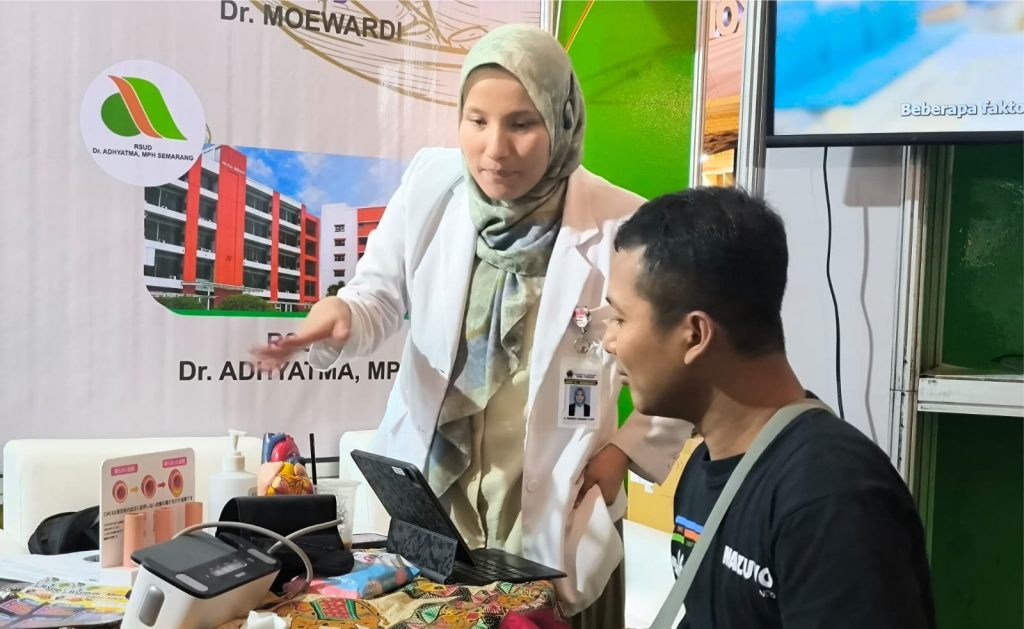 Hari Kedua di Jateng Fair RSUD Dr. Moewardi Layani Pemeriksaan Kulit, Jantung, dan Penyakit Dalam