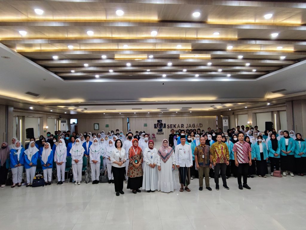 Pra Pendidikan Mahasiswa Tenaga Kesehatan Lainnya dan Keperawatan