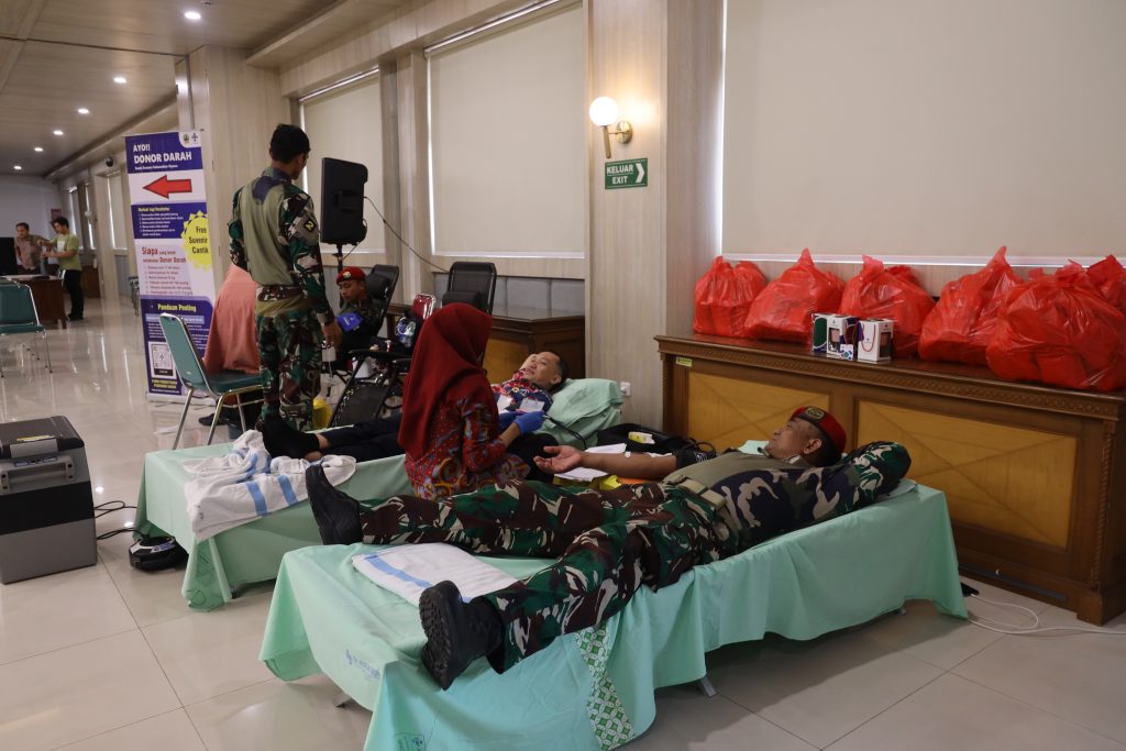 Donor Darah Dalam Rangka HUT ke-75 RSUD Dr. Moewardi