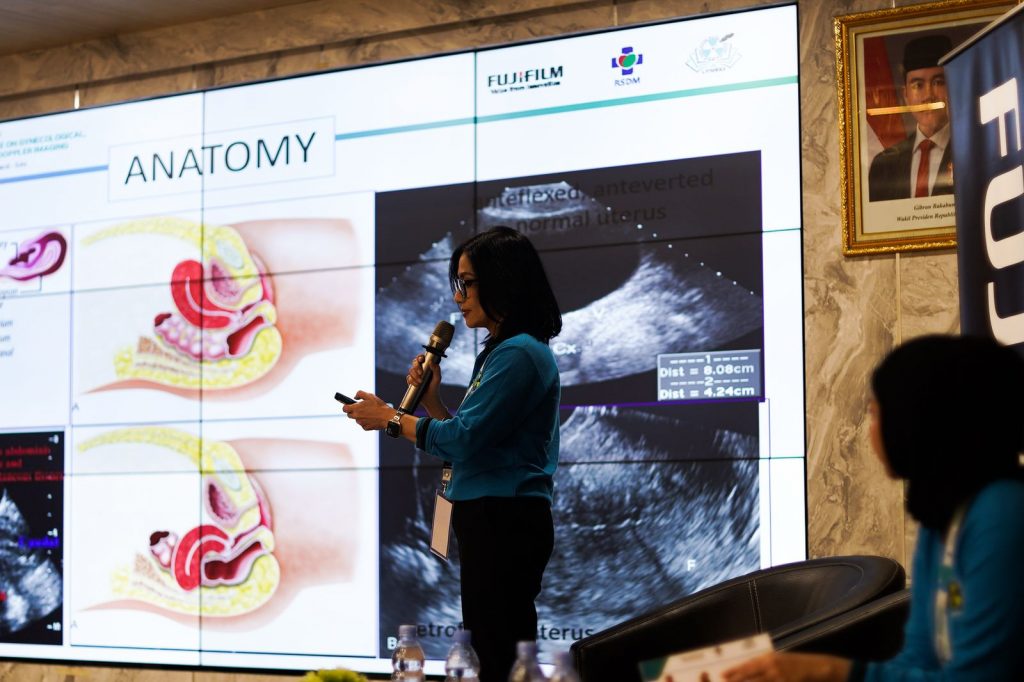 RSUD Dr. Moewardi Gelar Simposium dan Workshop “FujiFilm Ultrasound Radiological Update on Gynecological, Abdominal and Vascular Extremity Doppler Imaging”
