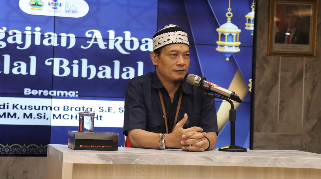 Binrois RSUD Dr. Moewardi Gelar Pengajian Akbar & Halal Bihalal